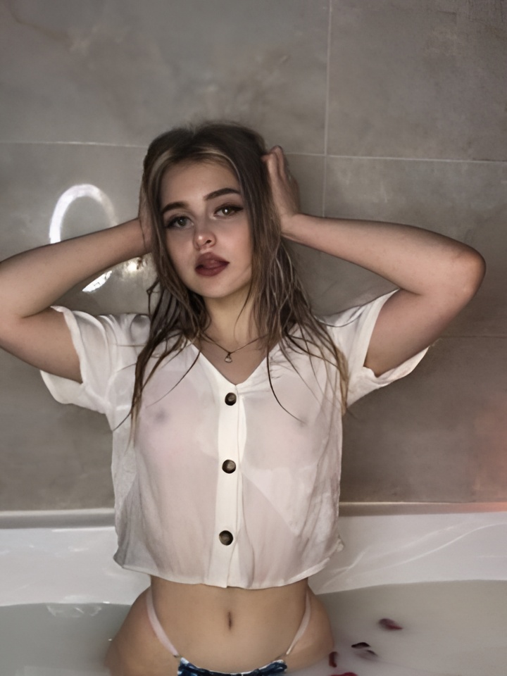 Илона привлекальеная девушка из Красного сулина цена от 10000 руб