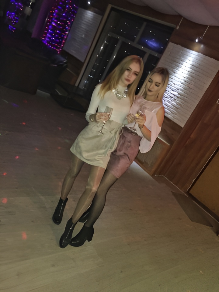 Викуся привлекальеная девушка из Красного сулина цена от 3000 руб