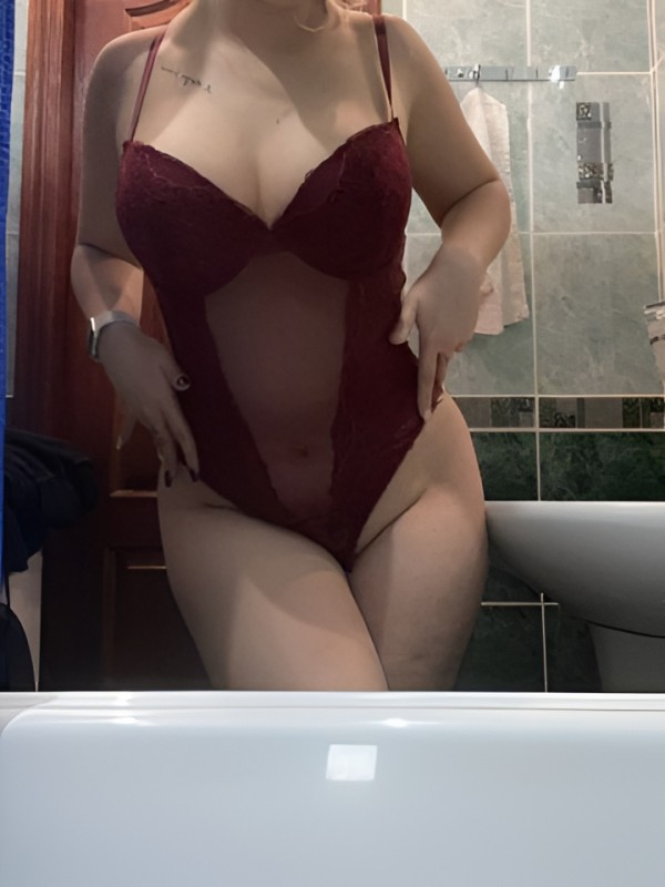 Ася привлекательная девушка из Красного сулина цена от 2000 руб