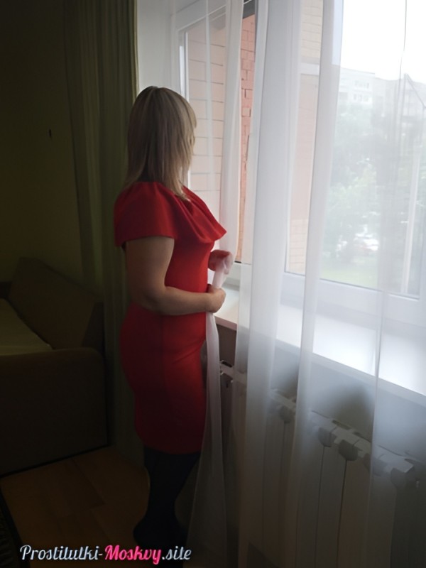 Надежда привлекательная девушка из Красного сулина цена от 2000 руб