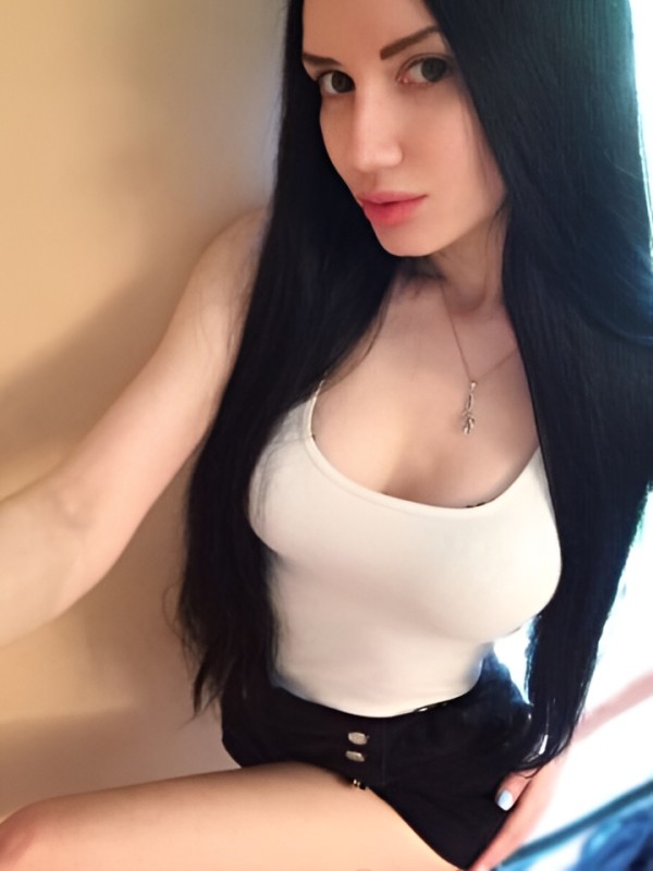 Зоя привлекательная девушка из Красного сулина цена от 2500 руб