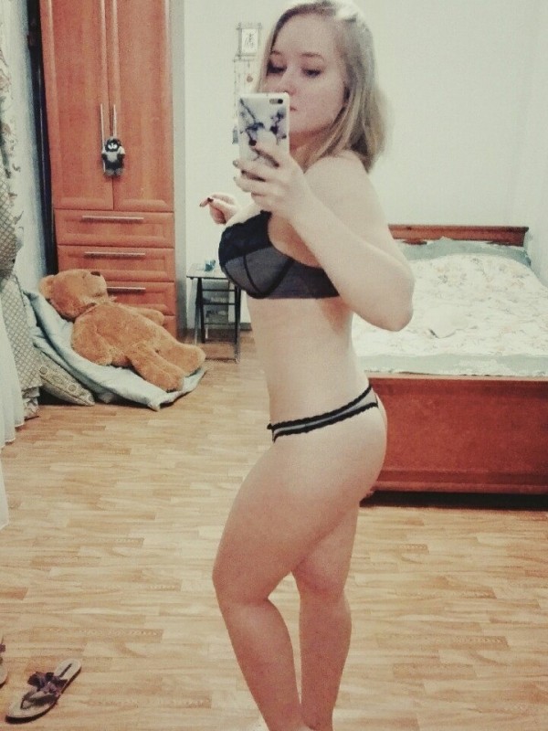 Люда привлекательная девушка из Красного сулина цена от 3500 руб