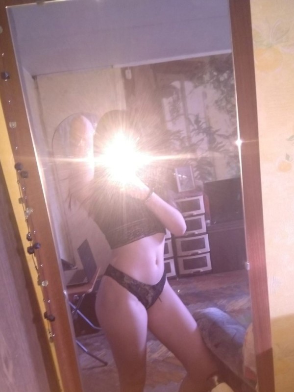 Инга привлекательная девушка из Красного сулина цена от 3500 руб