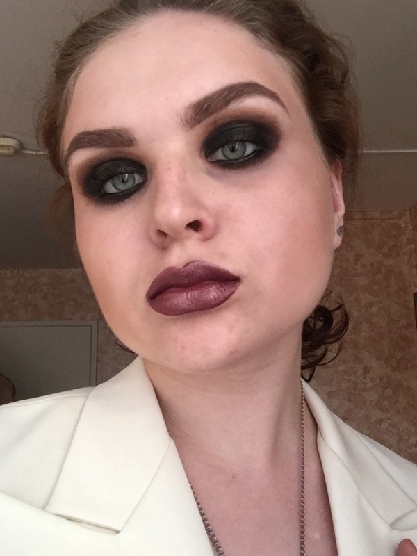 Елена привлекательная девушка из Красного сулина цена от 3000 руб